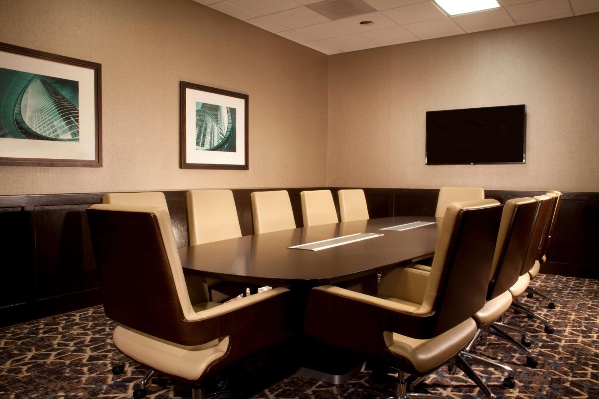 Embassy Suites By Hilton Houston Near The Galleria Εξωτερικό φωτογραφία