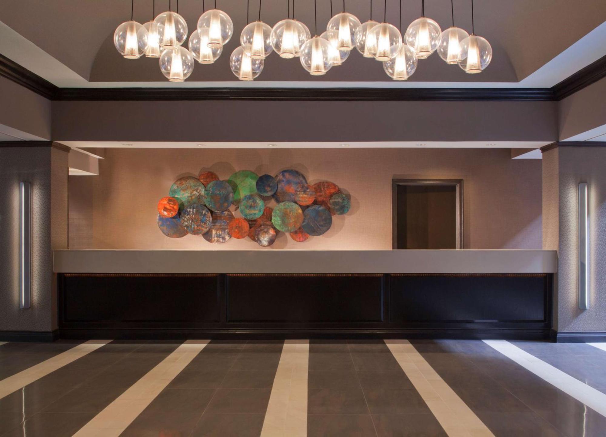 Embassy Suites By Hilton Houston Near The Galleria Εξωτερικό φωτογραφία