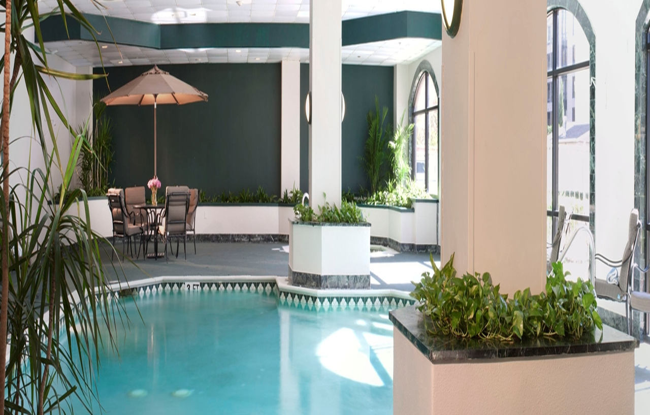 Embassy Suites By Hilton Houston Near The Galleria Εξωτερικό φωτογραφία